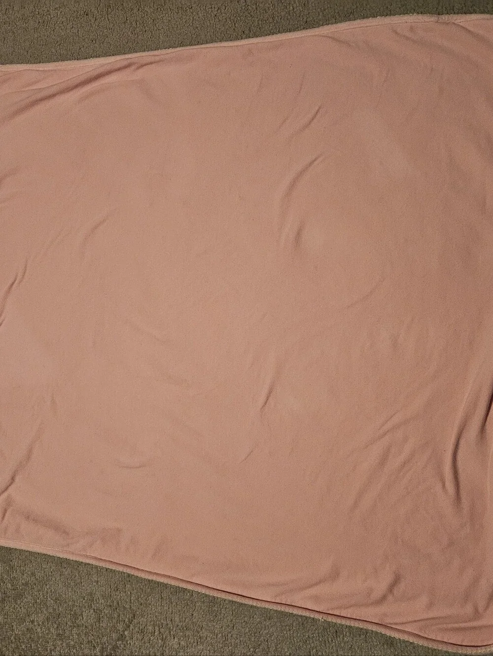 Betsey Johnson Tie Dye Pink And Cream Throw Blanket. Small 27 Inches x 36 Inches